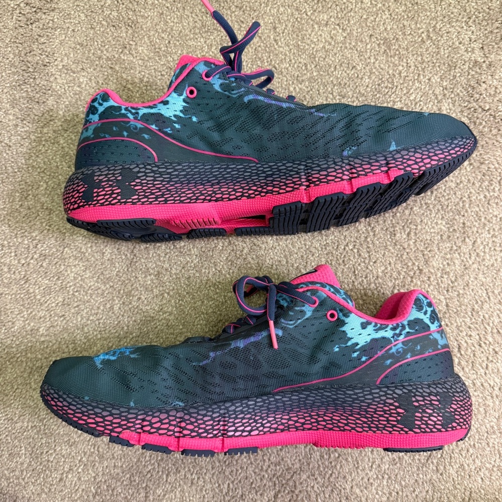 EUC Under Armour Men’s Hovr Tokyo Machina Blue and Pink Running Sneaker Size 13 - Picture 4 of 8